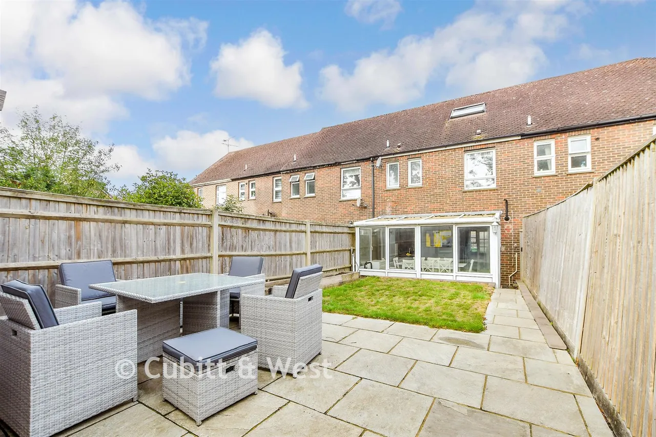 Wantley Hill Estate, Henfield, BN5, photo 20