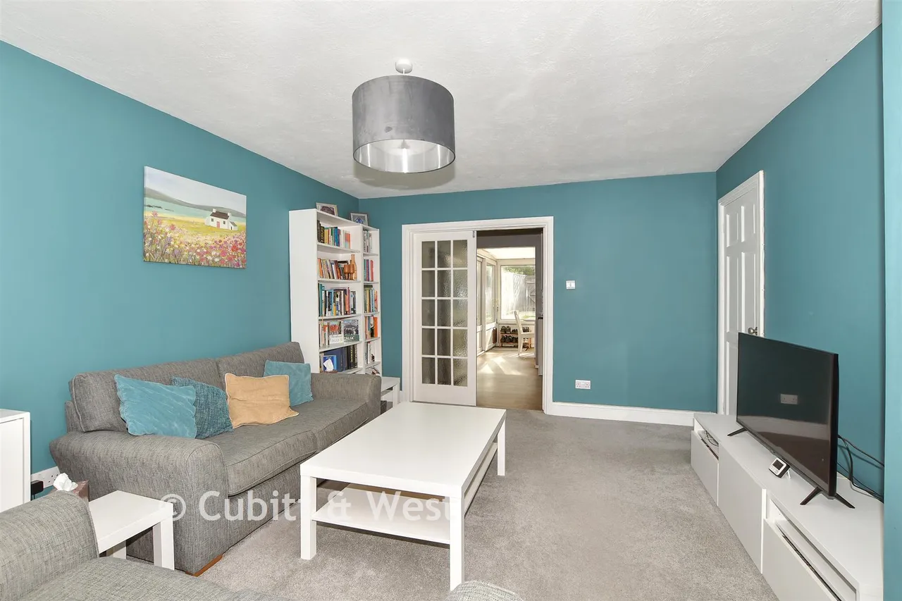 Wantley Hill Estate, Henfield, BN5, photo 5