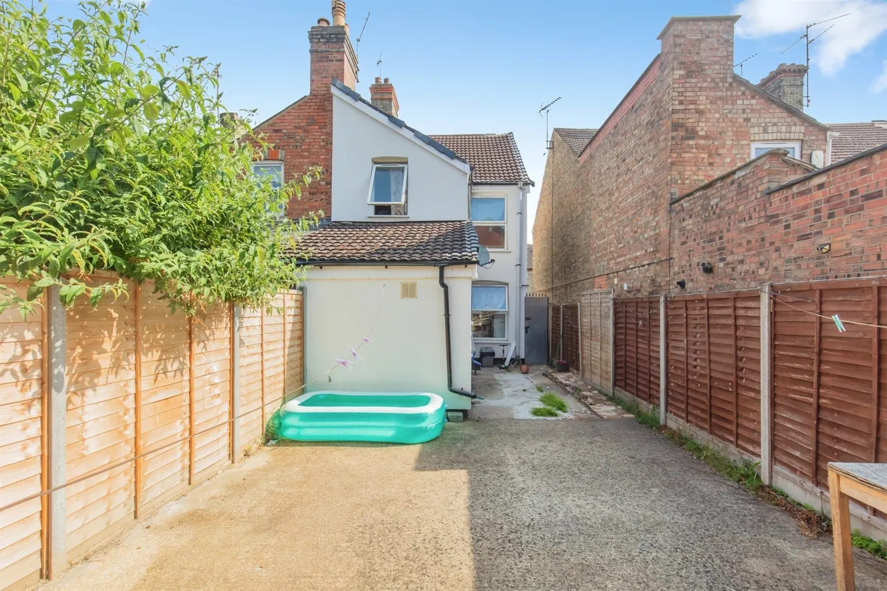 Huntly Grove, Peterborough, PE1, photo 20