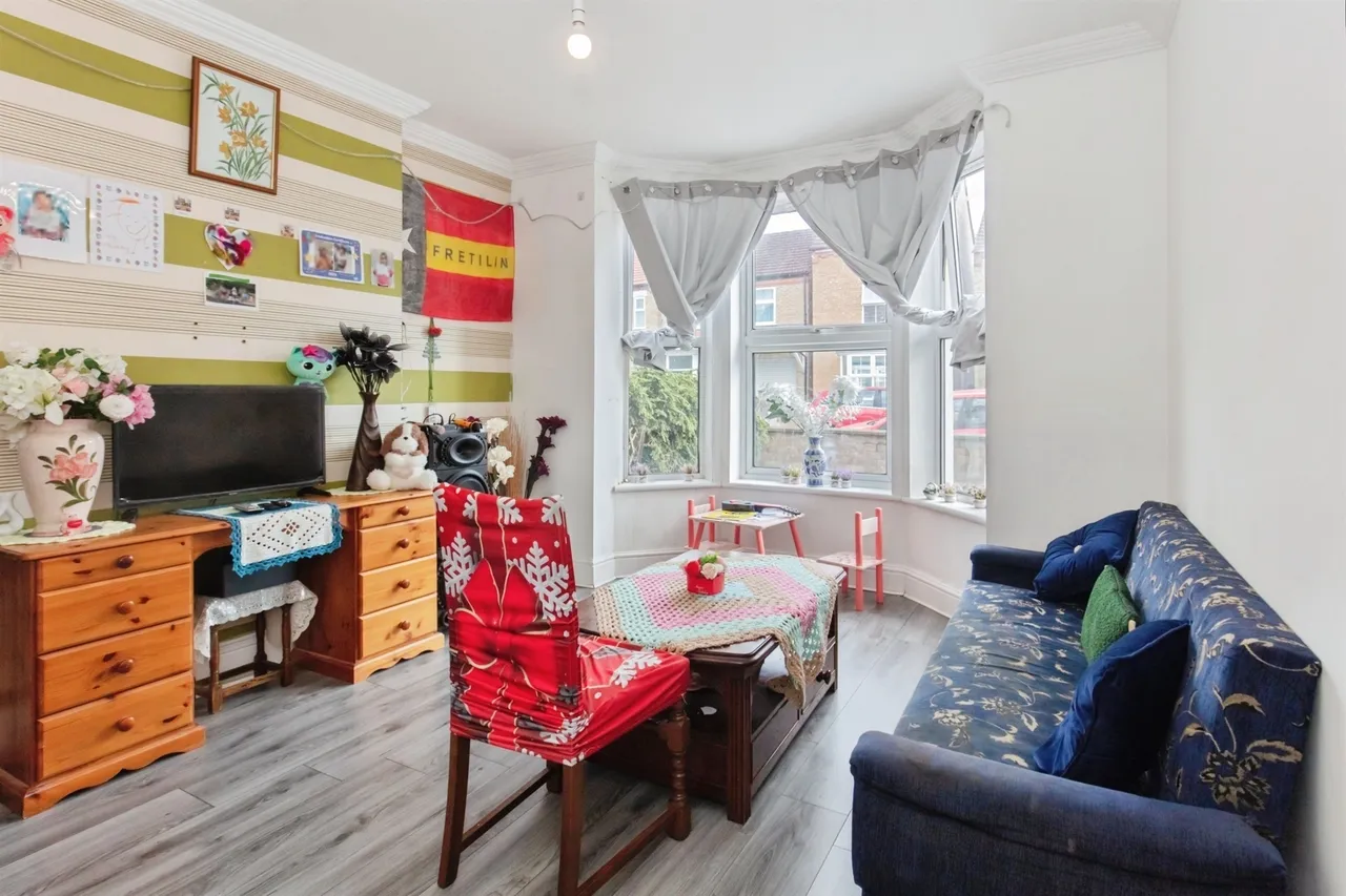 Huntly Grove, Peterborough, PE1, photo 6