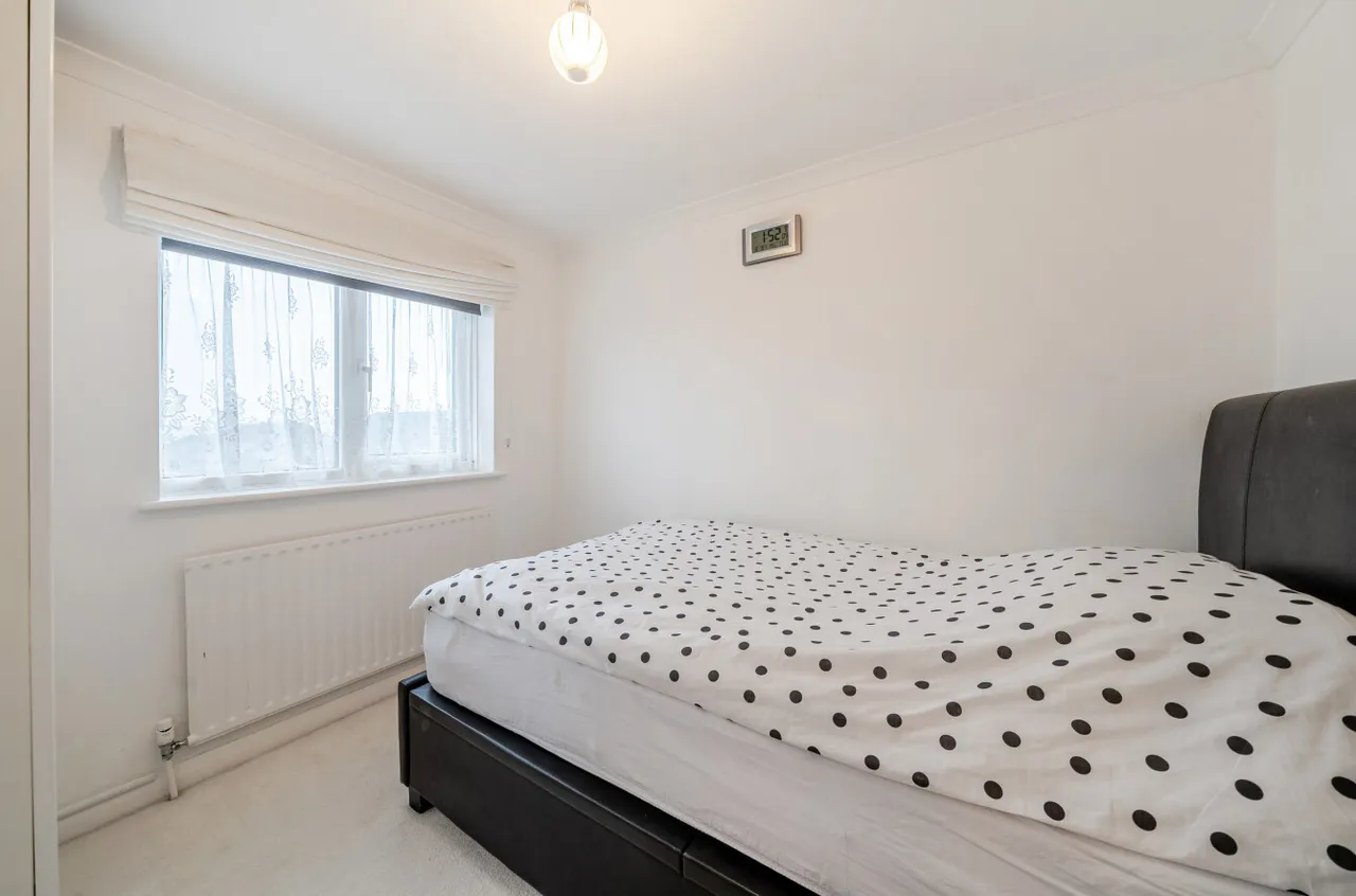Tilney Close, Alton, GU34, photo 5