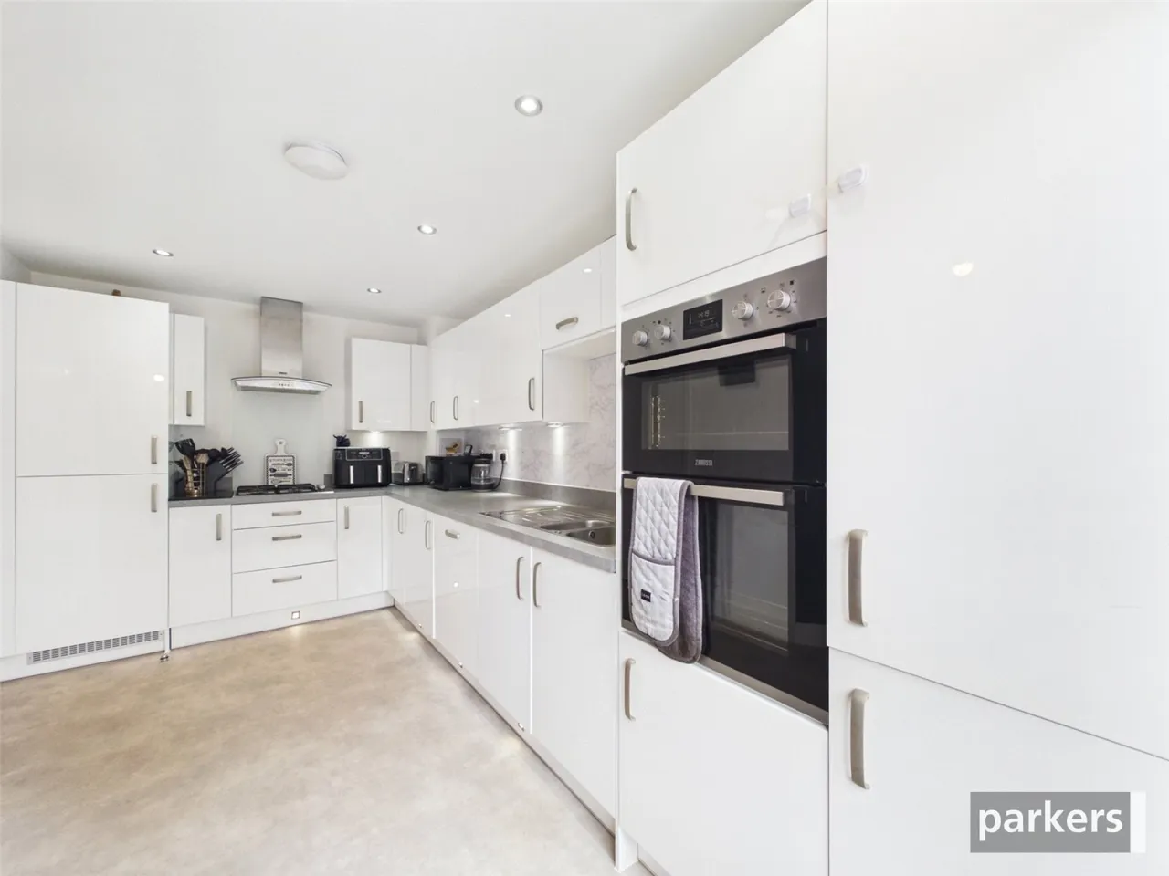 Oak Grove, Woodley, RG5, photo 5