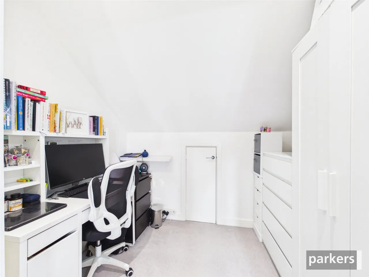 Oak Grove, Woodley, RG5, photo 13