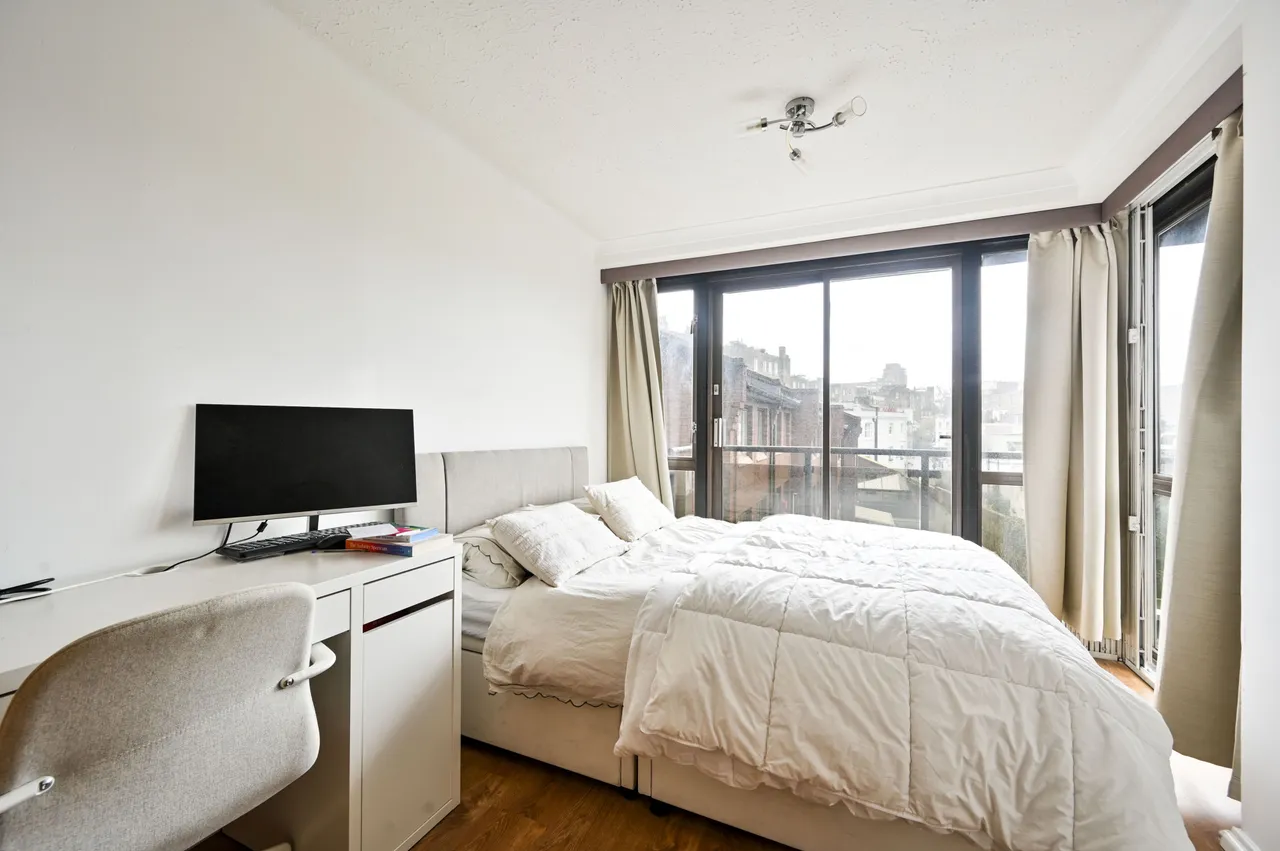 London, SW5, photo 8