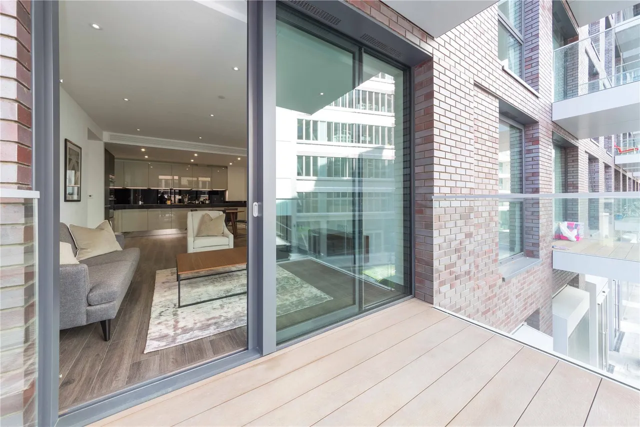 Alie Street, E1, photo 6