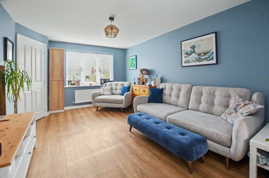 York Way, Harlestone Grange, photo 4