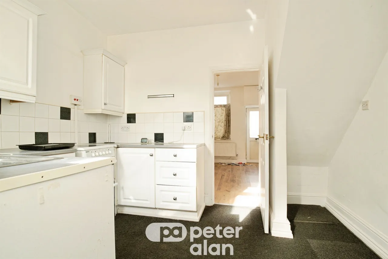 Gwent Street, Pontypool, NP4, photo 8