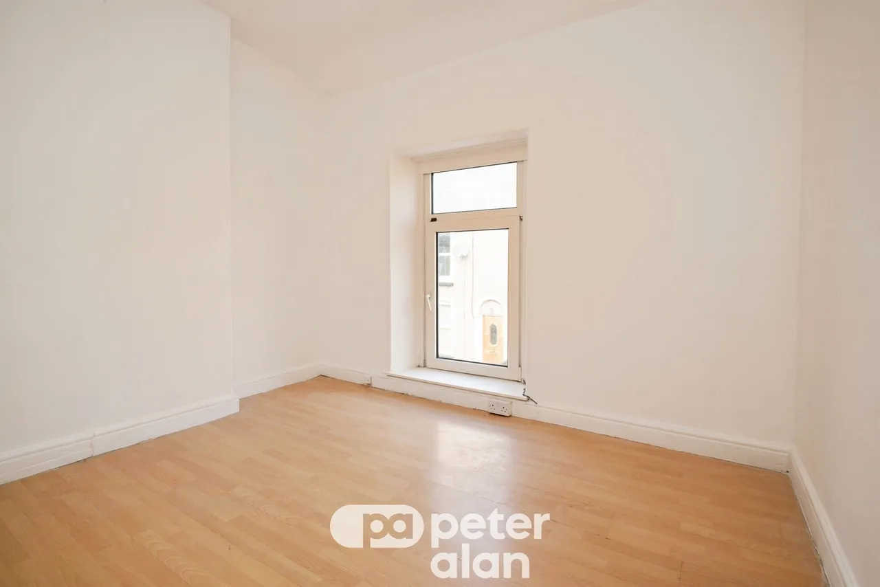 Gwent Street, Pontypool, NP4, photo 3