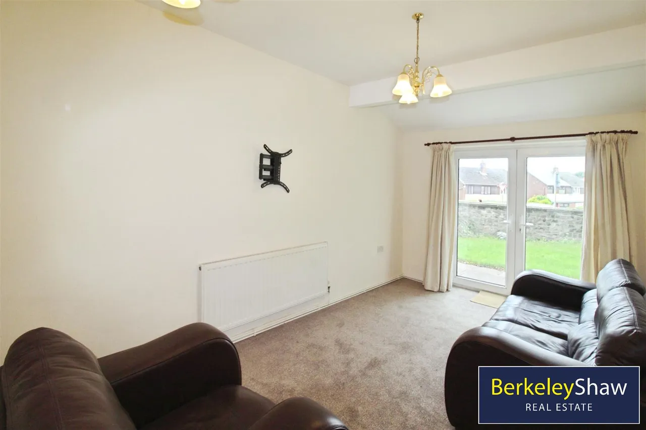 Weldbank Lane, Chorley, PR7, photo 9