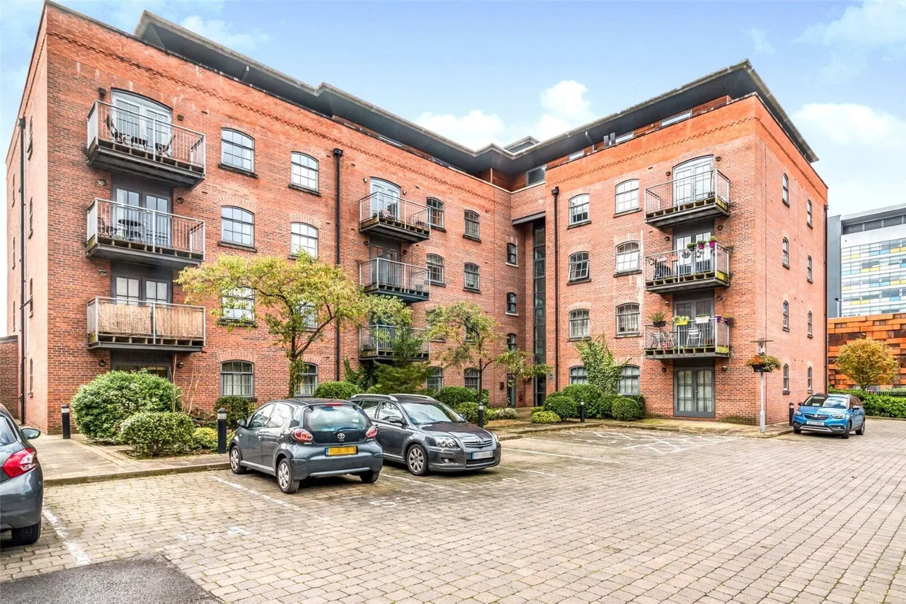 2 bed flat for sale — Chapeltown Street, MANCHESTER, Lancashire, M1