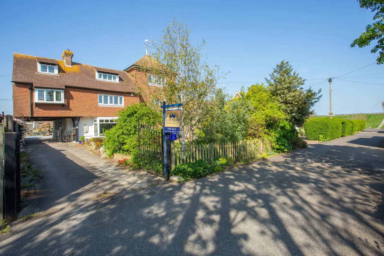 Sycamore Gardens, Dymchurch, TN29, photo 37