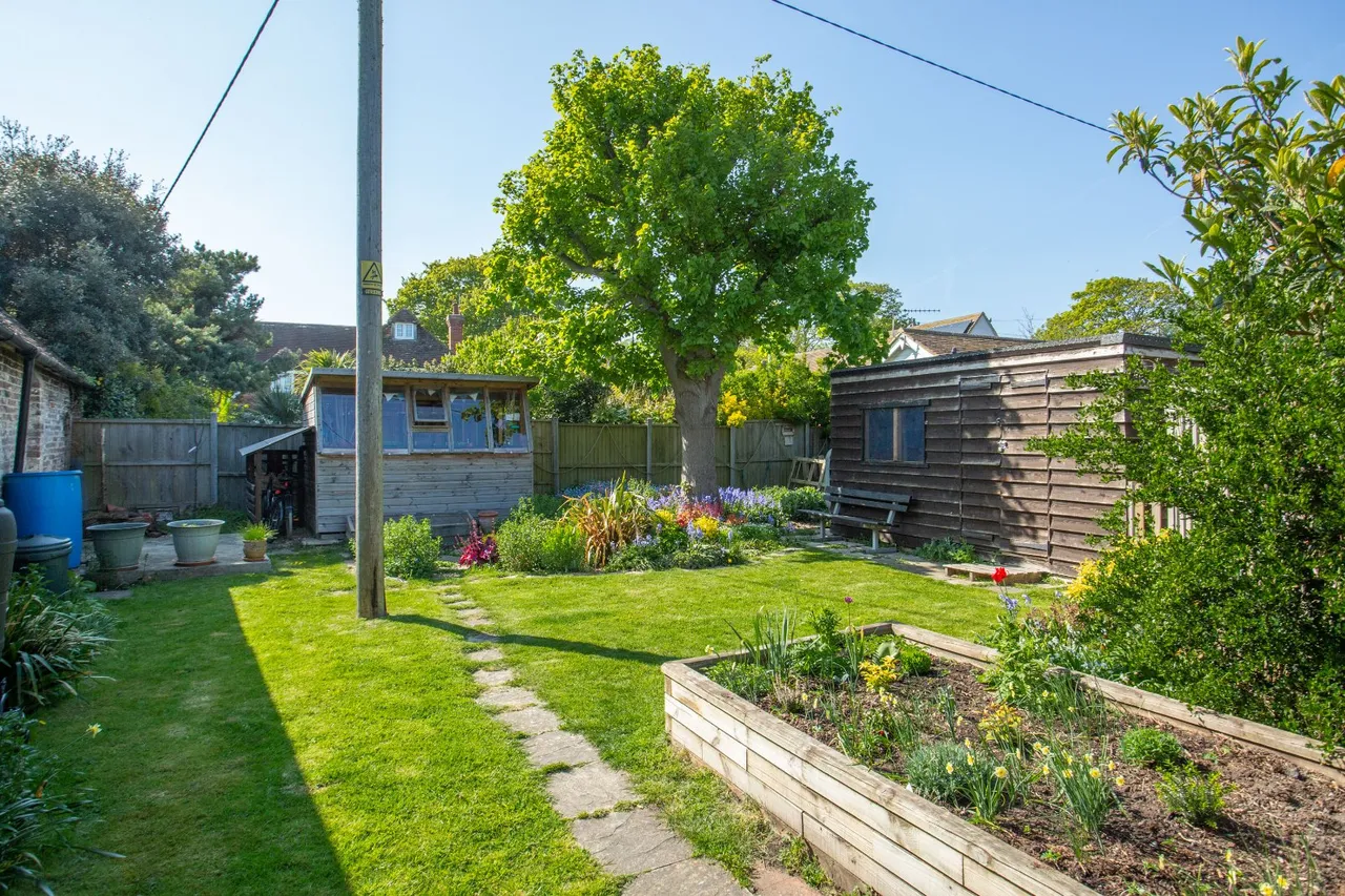 Sycamore Gardens, Dymchurch, TN29, photo 33