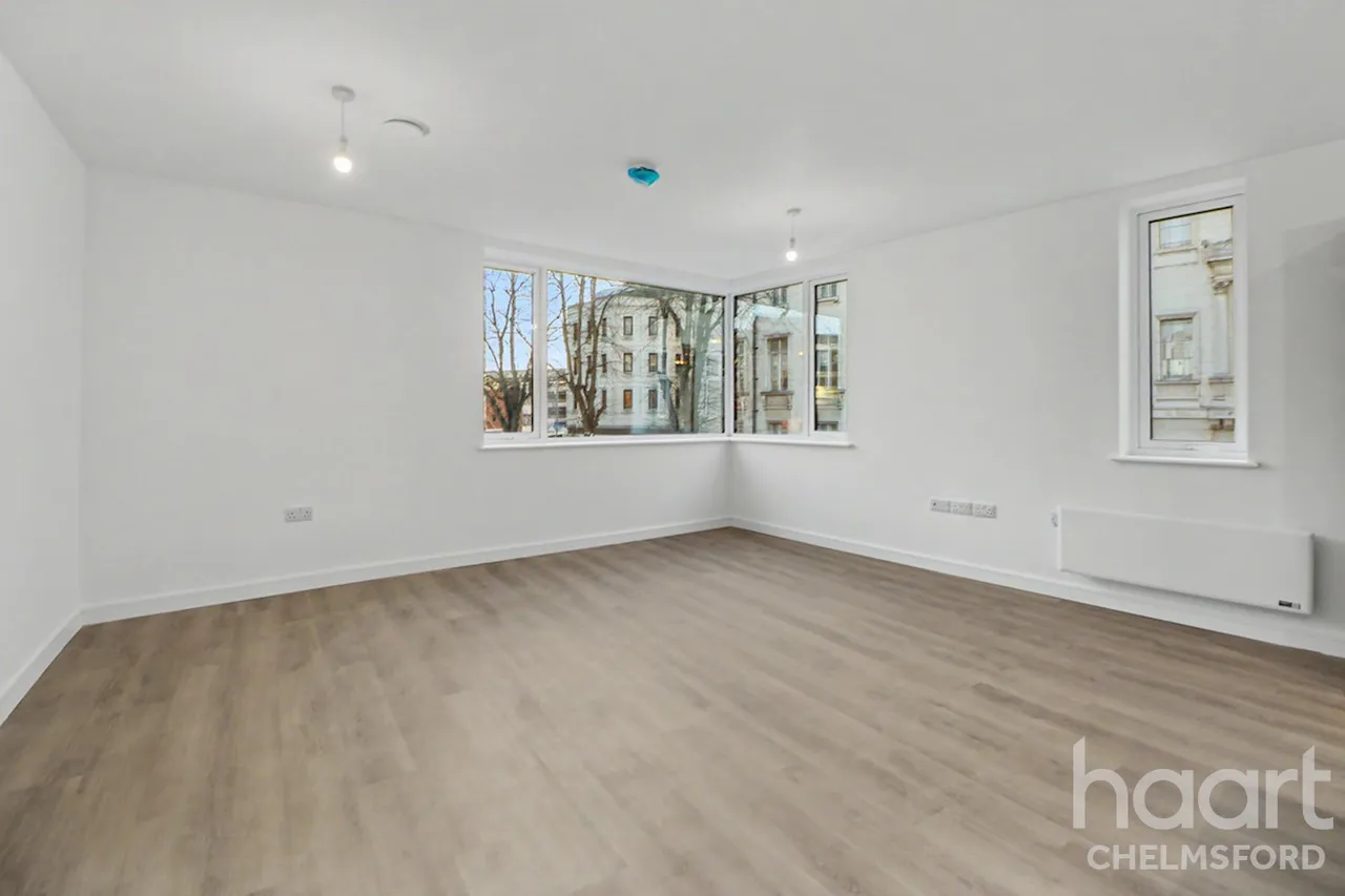 2 bed flat for sale, Duke Street, Chelmsford, CM1