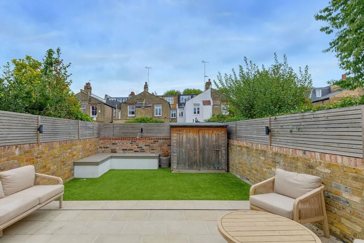 Farm Lane, London, SW6, photo 18