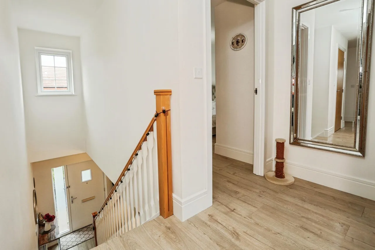 Yarnsworth Road, Middlebeck, NG24, photo 25
