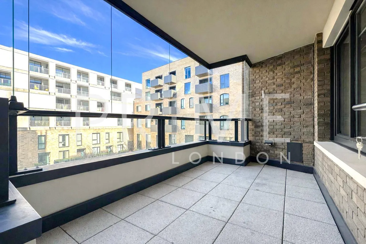 Bermondsey Square, London, SE1, photo 2