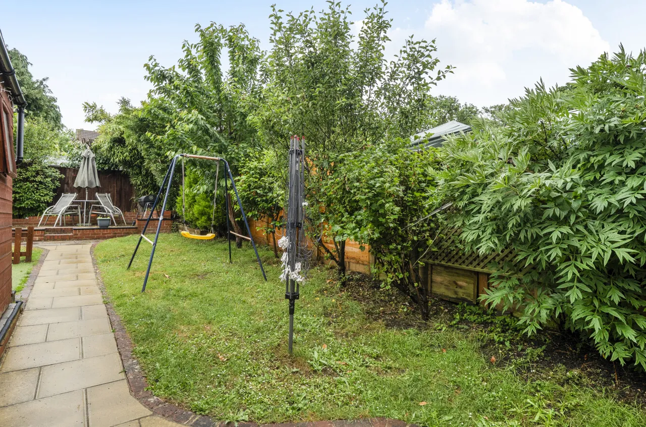 Patten Ash Drive, Wokingham, Berkshire, RG40 1SH, photo 7