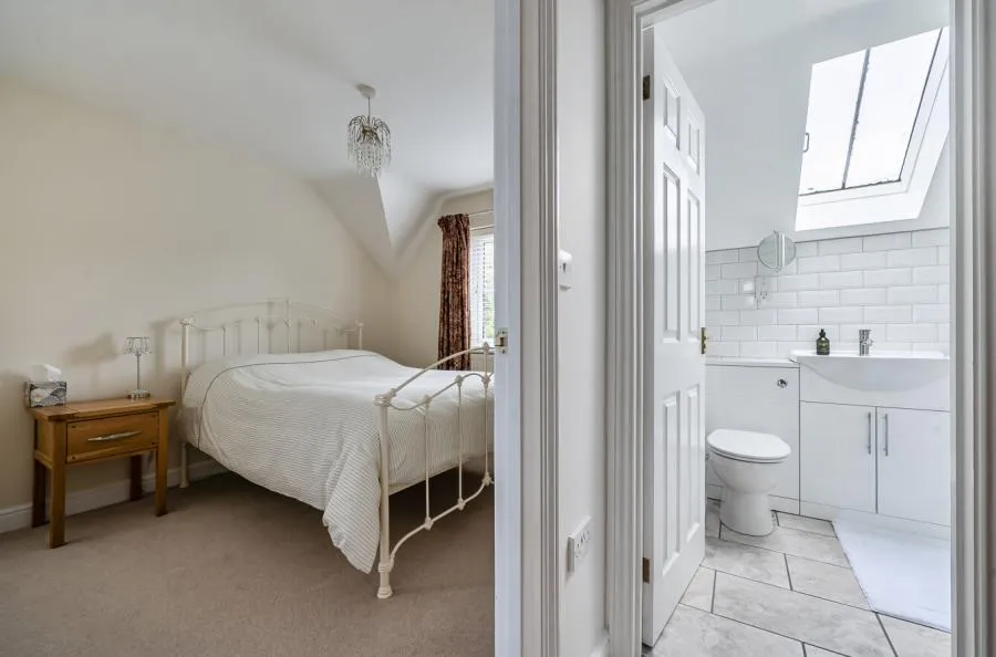 Chestnut View, Alvescot, OX18, photo 14
