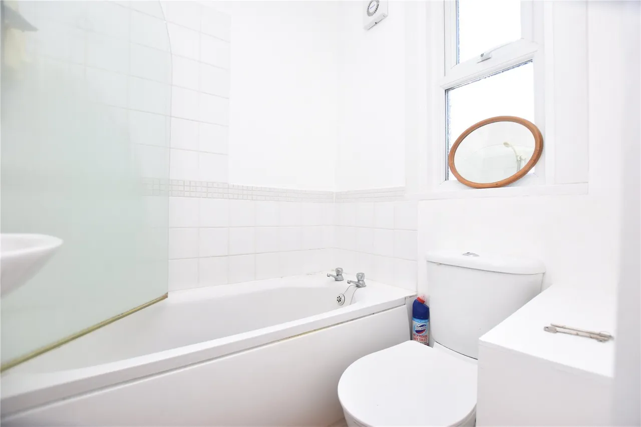 Woodside Green, London, SE25, photo 5