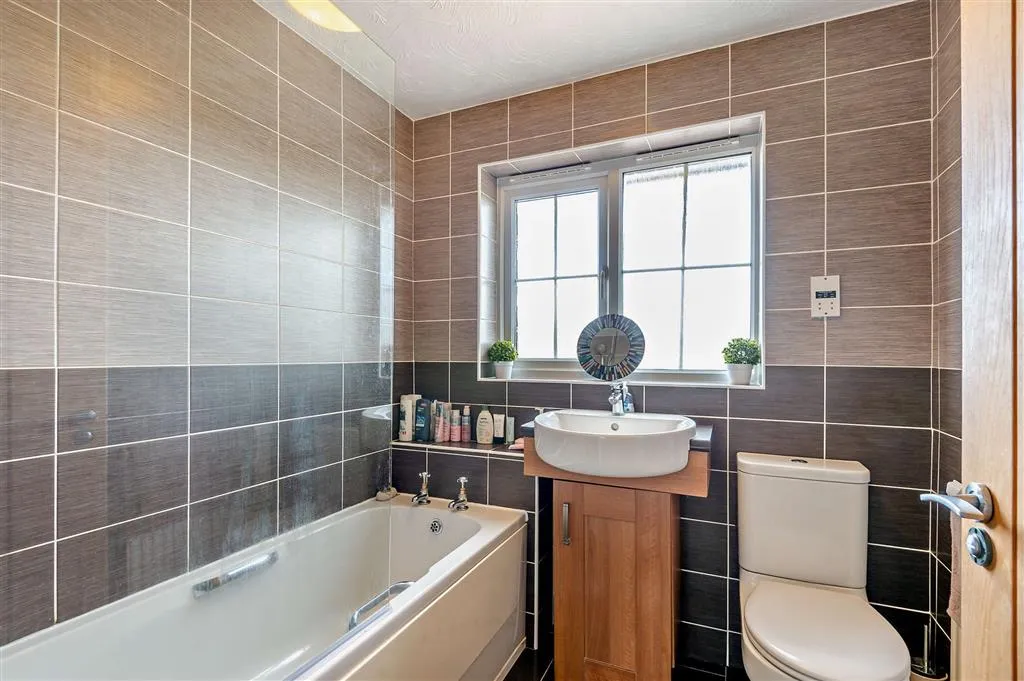 Martins Way, Orton Waterville, PE2, photo 10