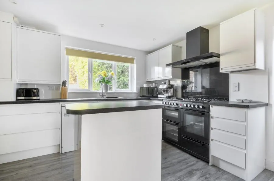 Queens Road, Carterton, OX18, photo 7