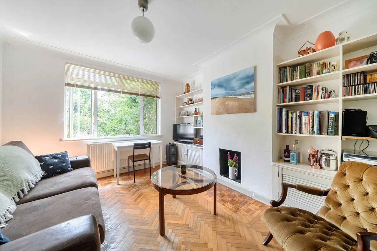 3 bed house for sale — Auckland Gardens, SE19