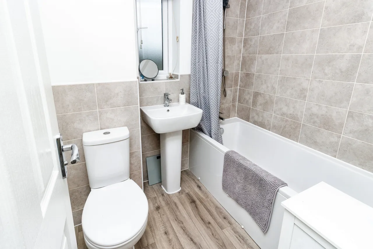 Nixon Lane, Stone, ST15, photo 14
