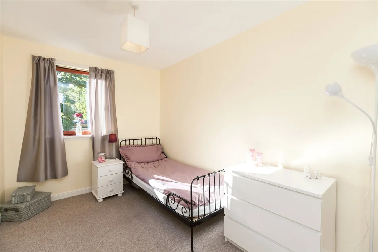 Duddingston Road, Edinburgh, EH15, photo 2