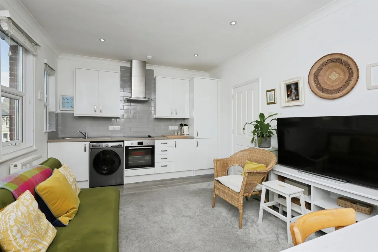 Ceylon Place, Eastbourne, BN22, photo 4