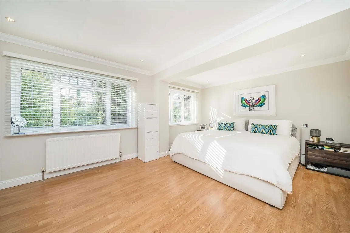 Fairmile Park Road, Cobham, KT11, photo 6