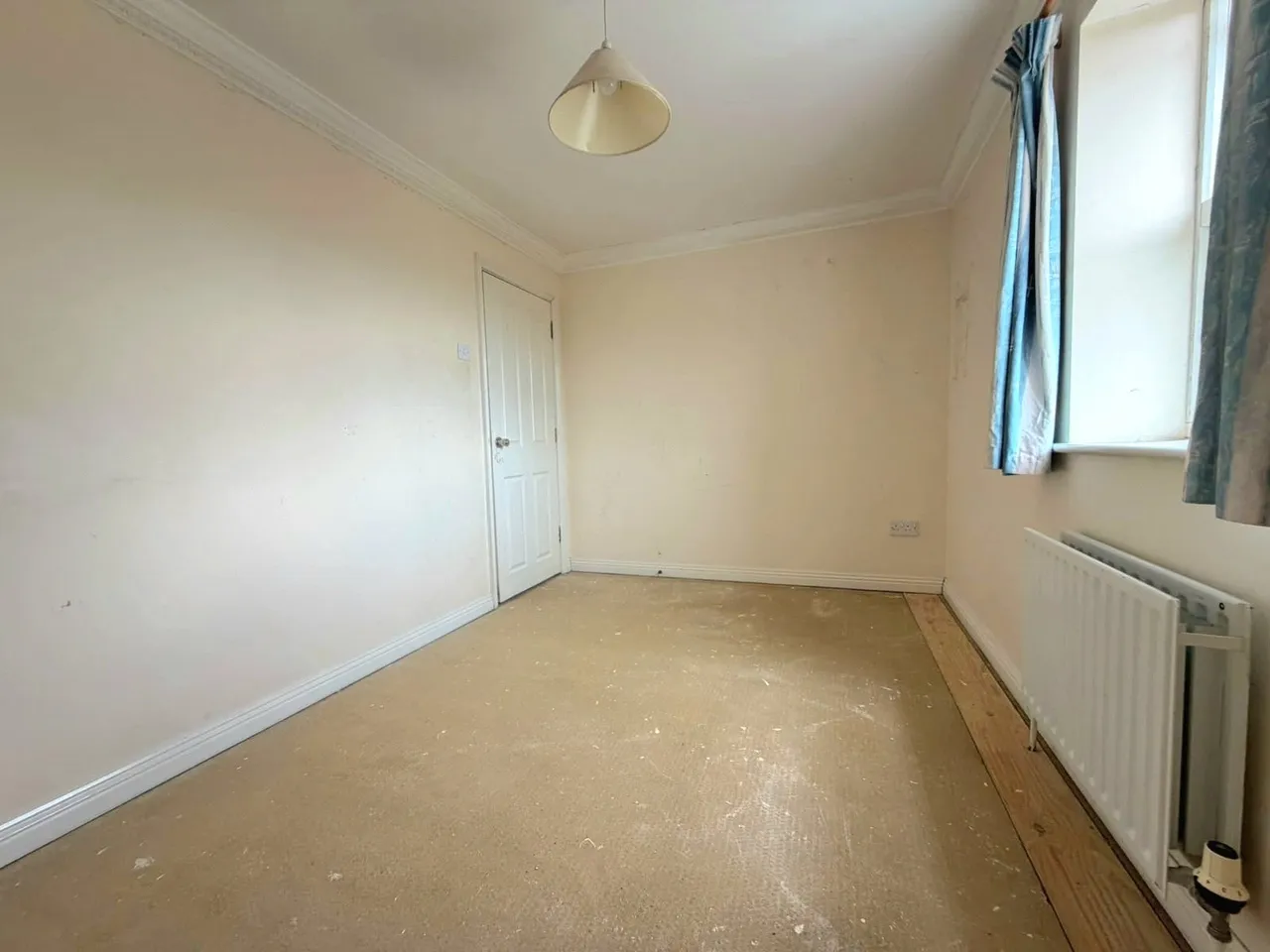 Vale Farm Road, Woking, GU21, photo 11