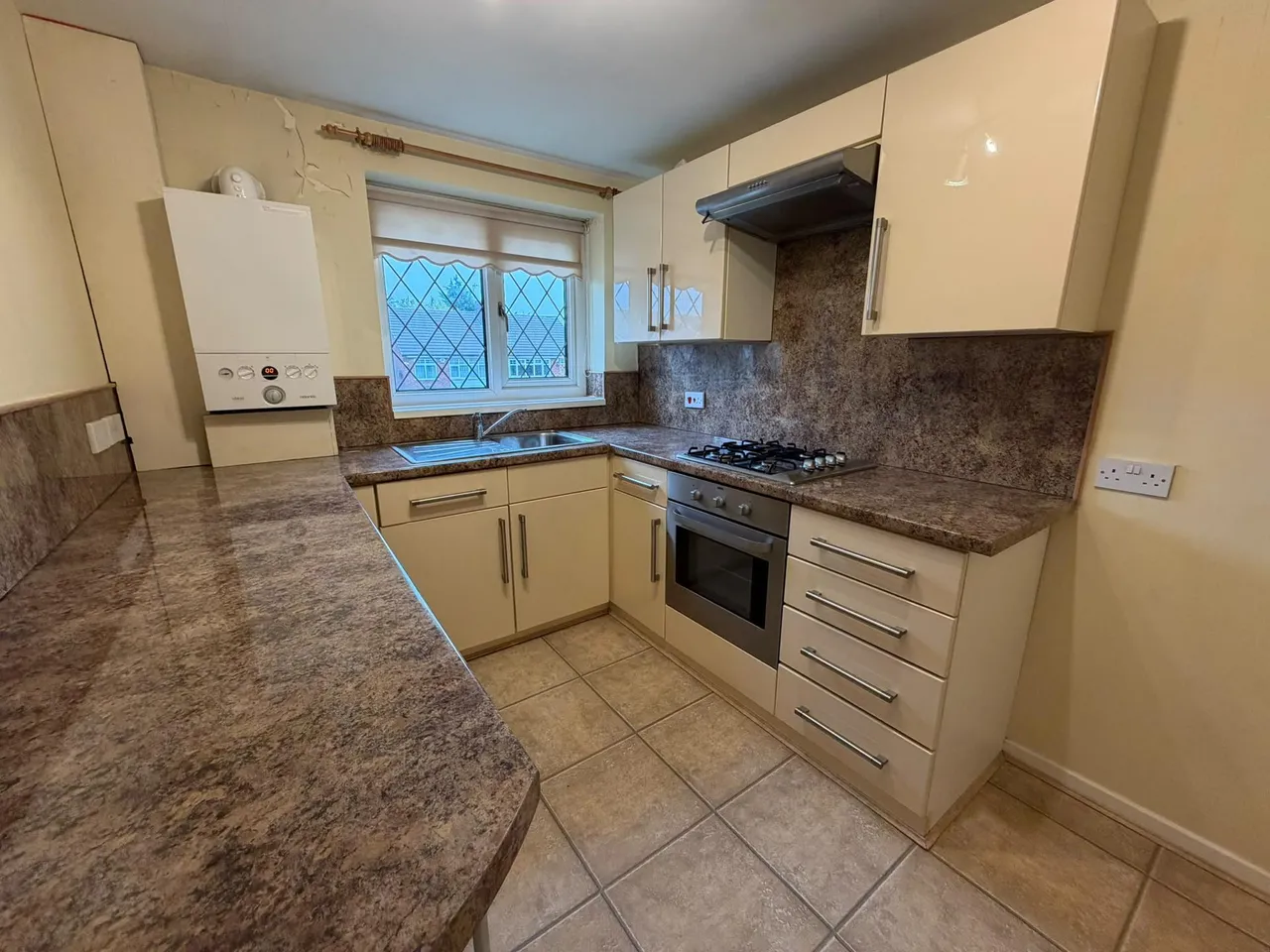 Church Hill Court, Wednesbury, WS10, photo 4