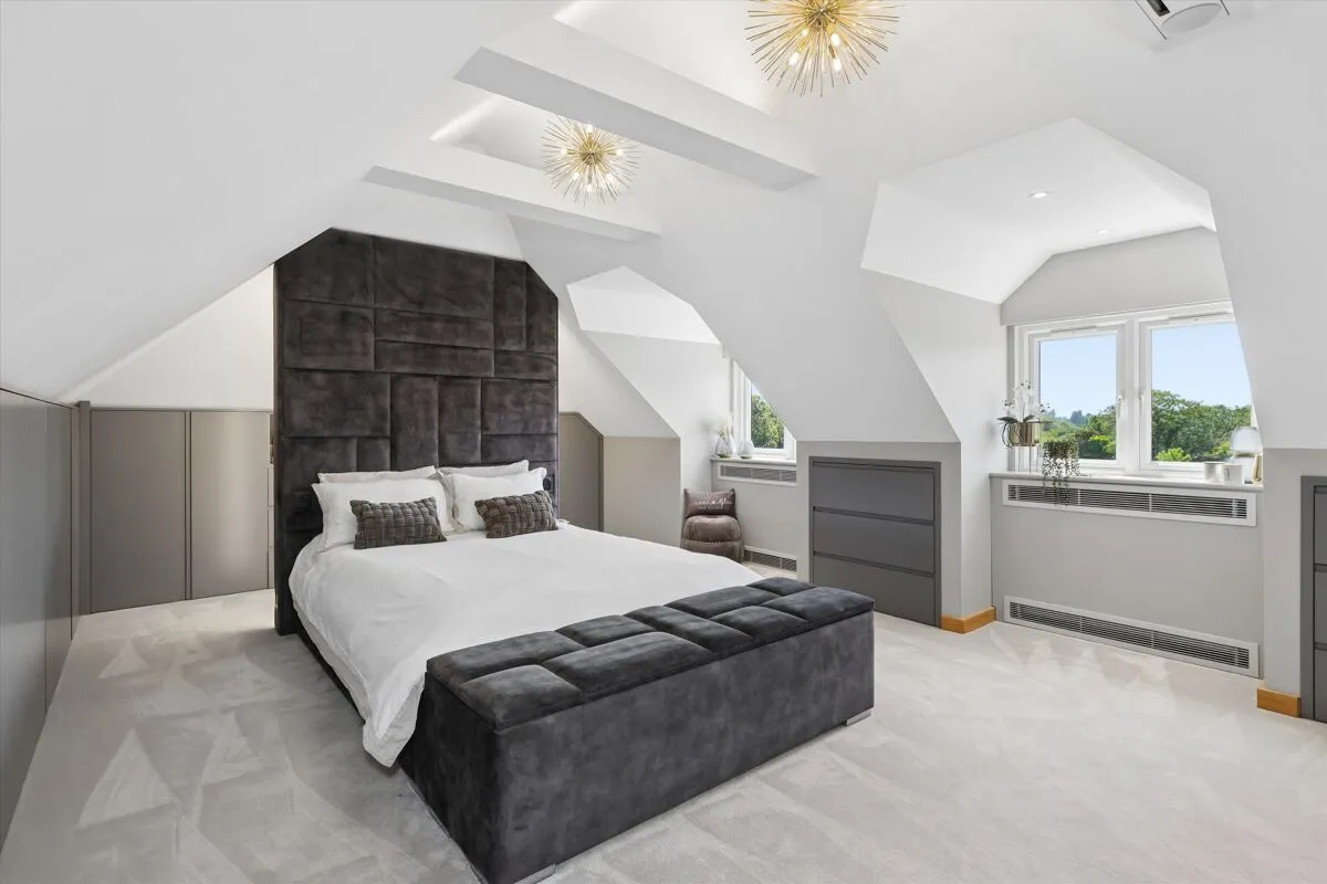 Highfield Road, Sunbury-on-Thames, TW16, photo 15