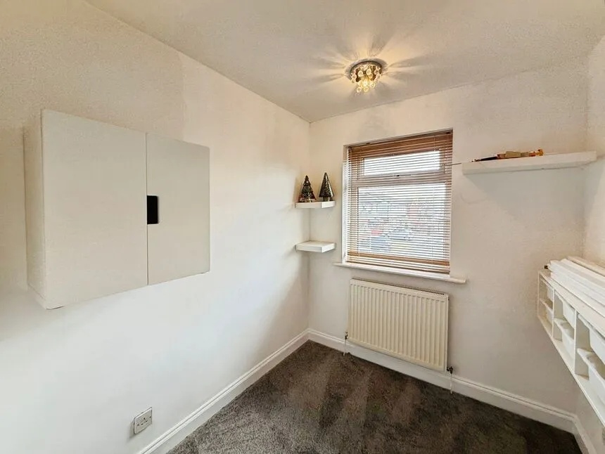 Honiton Close, Heywood, Greater Manchester, OL10, photo 12