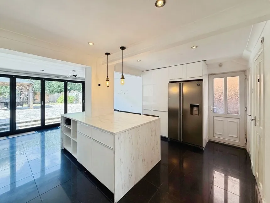 Honiton Close, Heywood, Greater Manchester, OL10, photo 4