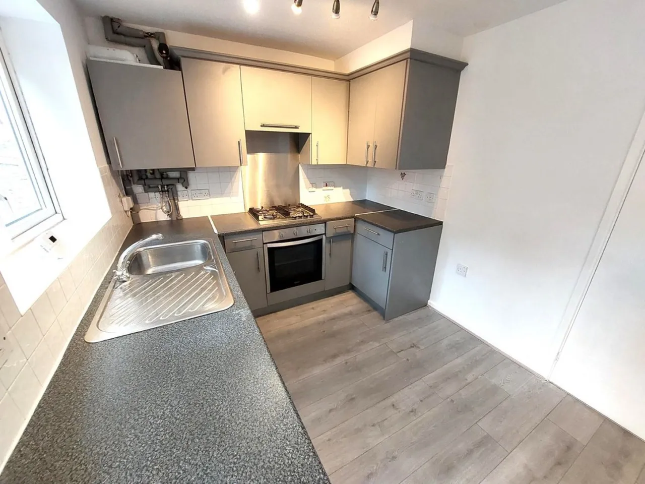 Melton Road, Crumpsall, M8, photo 6