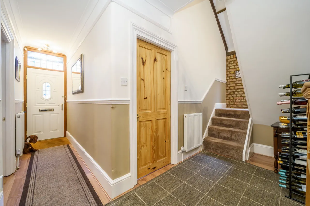 Warwick Road, Ashford, photo 7