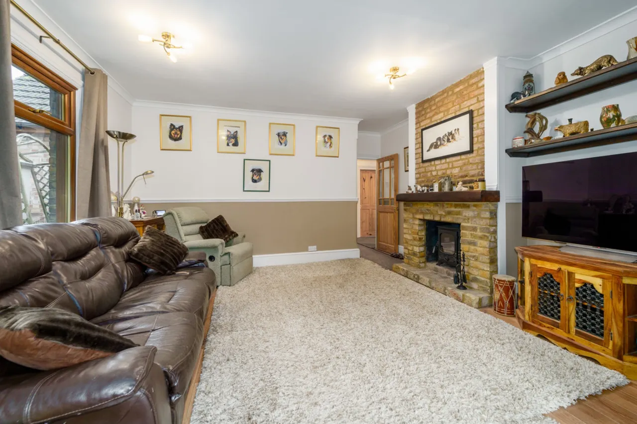 Warwick Road, Ashford, photo 6