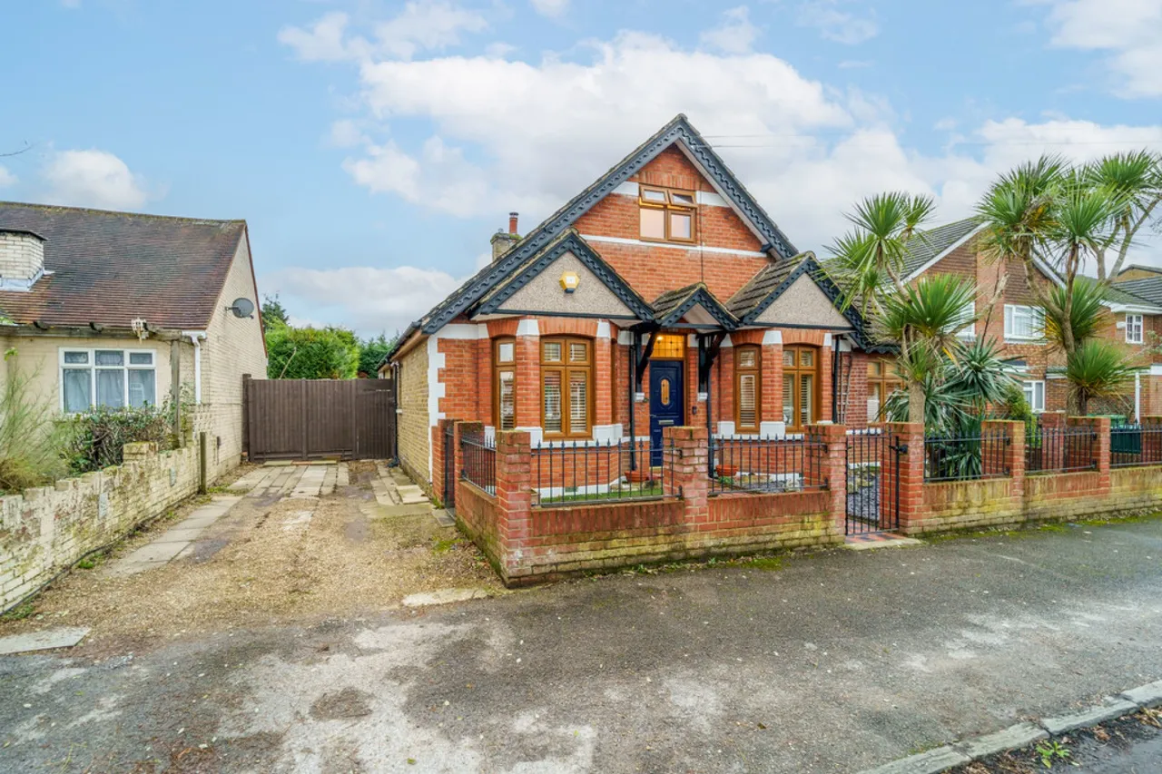 Warwick Road, Ashford, photo 22