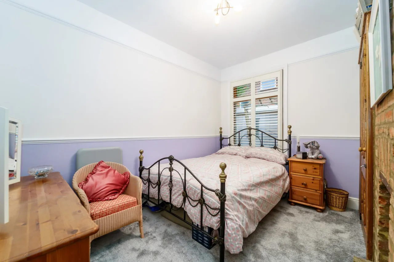 Warwick Road, Ashford, photo 9