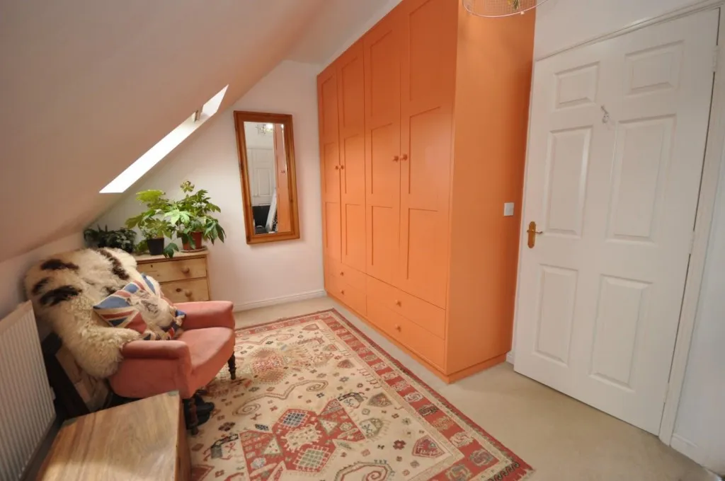 Old Gorse Way, Mawsley, photo 14