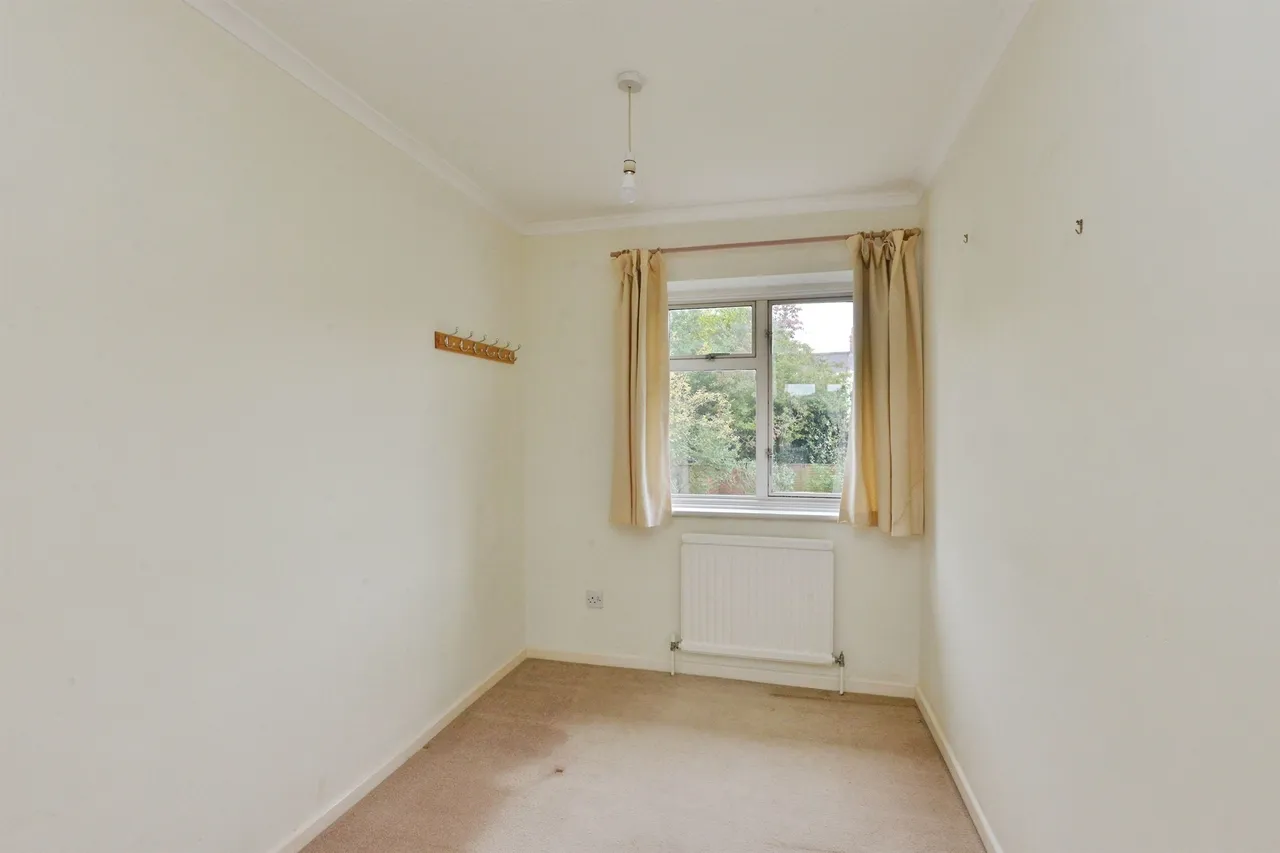 Breton, Stony Stratford, MK11, photo 10