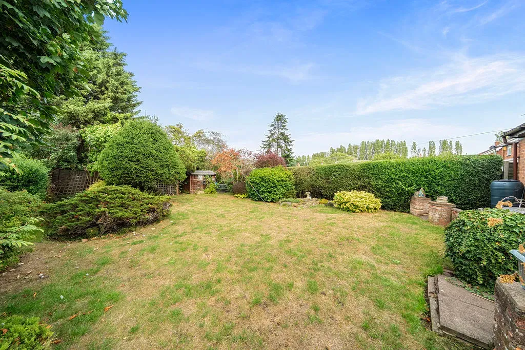 Mill Road, Bletchley, Milton Keynes, Buckinghamshire, MK2 2LD, photo 5