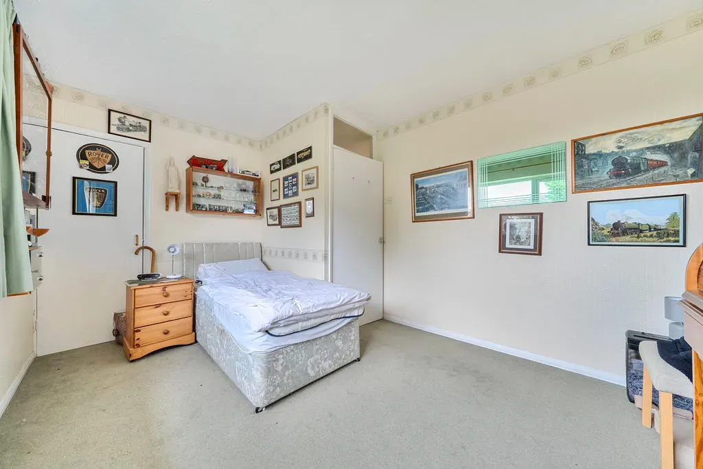 Mill Road, Bletchley, Milton Keynes, Buckinghamshire, MK2 2LD, photo 10