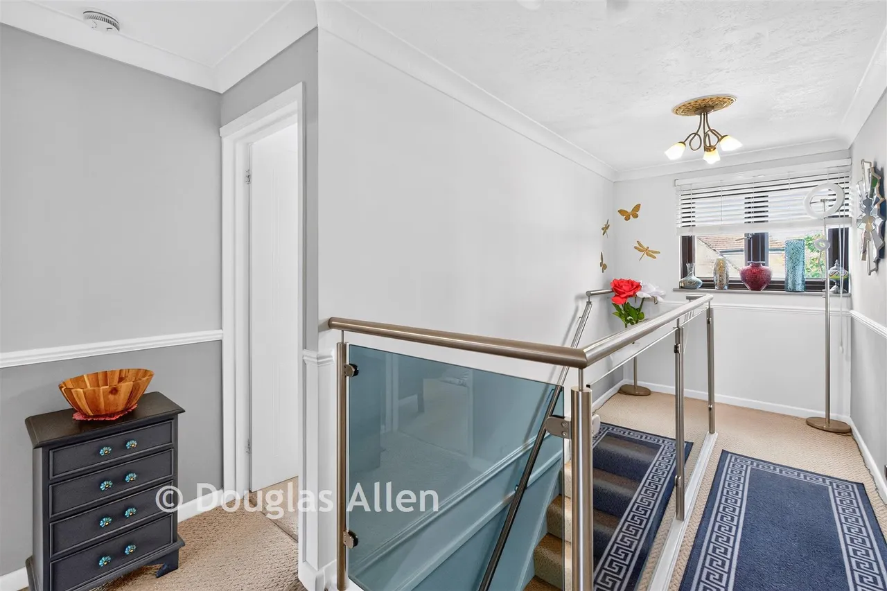 London Road, Billericay, SS12, photo 14