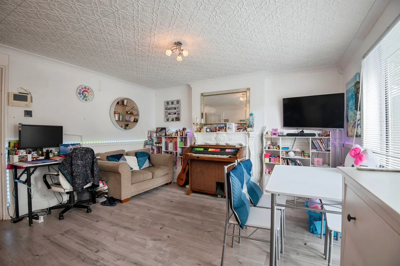 Canterbury Way, Stevenage, SG1, photo 6