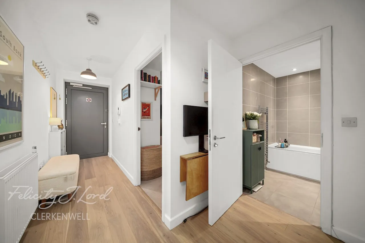 City Road, EC1, photo 14