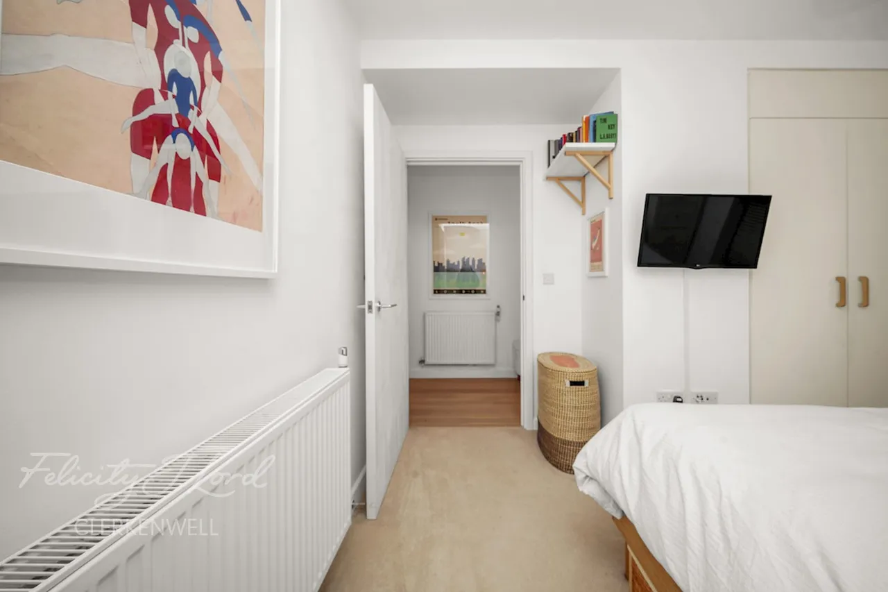 City Road, EC1, photo 16