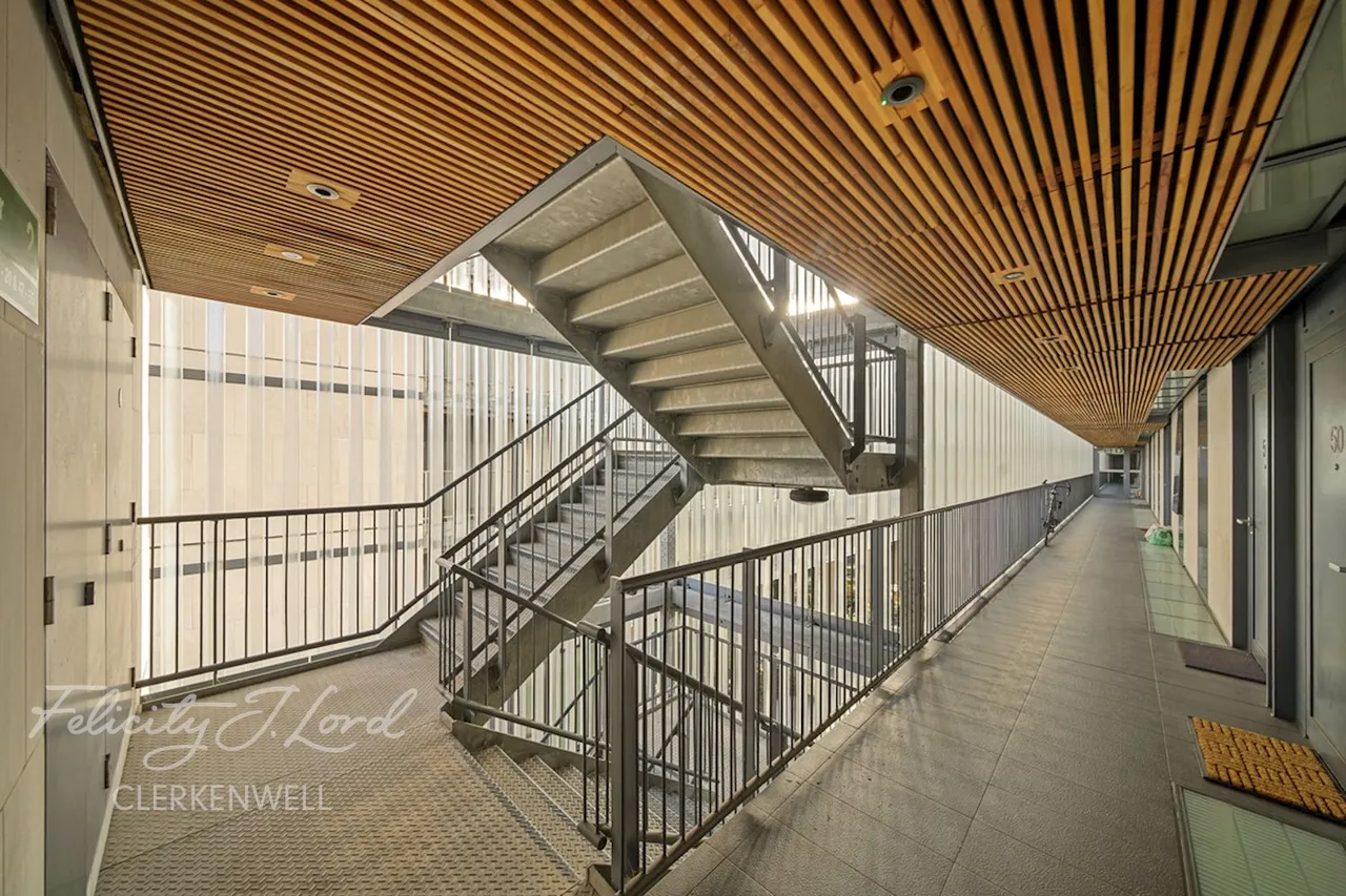 City Road, EC1, photo 22