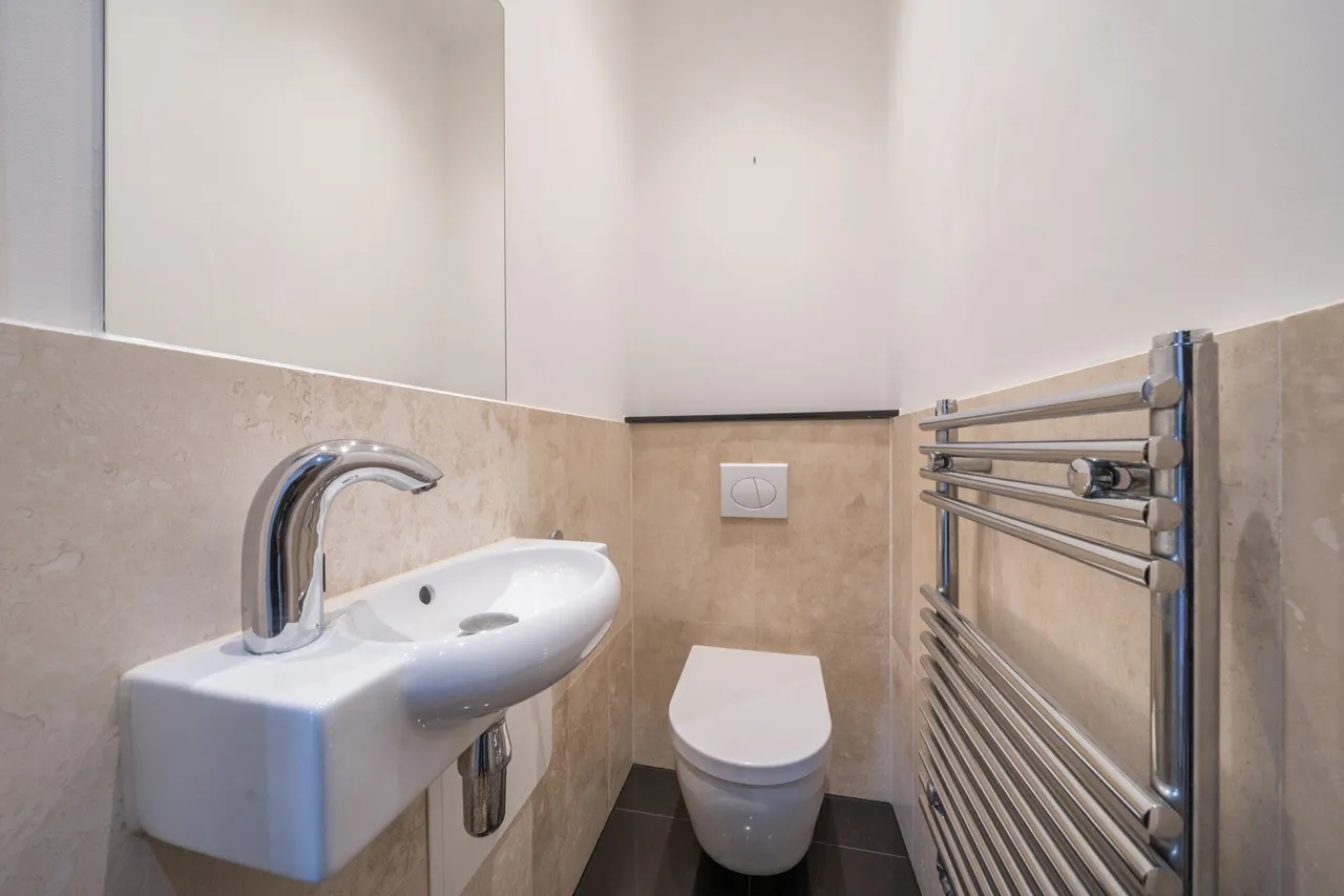 Court Road, Kent, BR6, photo 18